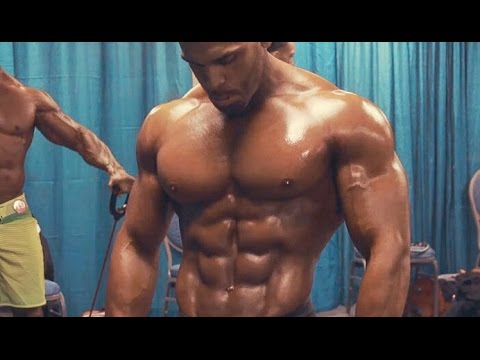IFBB MENS PHYSIQUE BATTLE