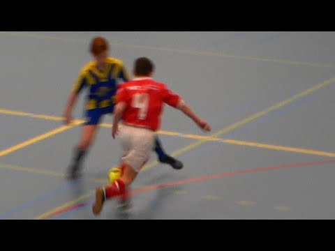 Heerlijke actie Christiaan Drost (DOVO JO14-1)