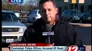 preview picture of video 'Pawtucket cop road rage'