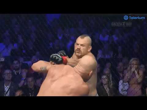 Chuck Liddell vs  Tito Ortiz 3 – Tito knocks out Chuck Replay