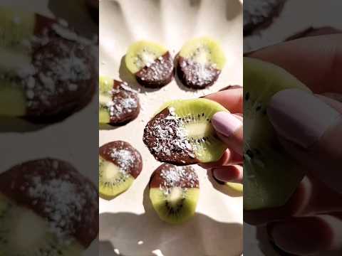 How to Recover from a Chocolate-Covered Kiwi Pop Pinterest Fail From Our Food NetworkKitchen!#viral