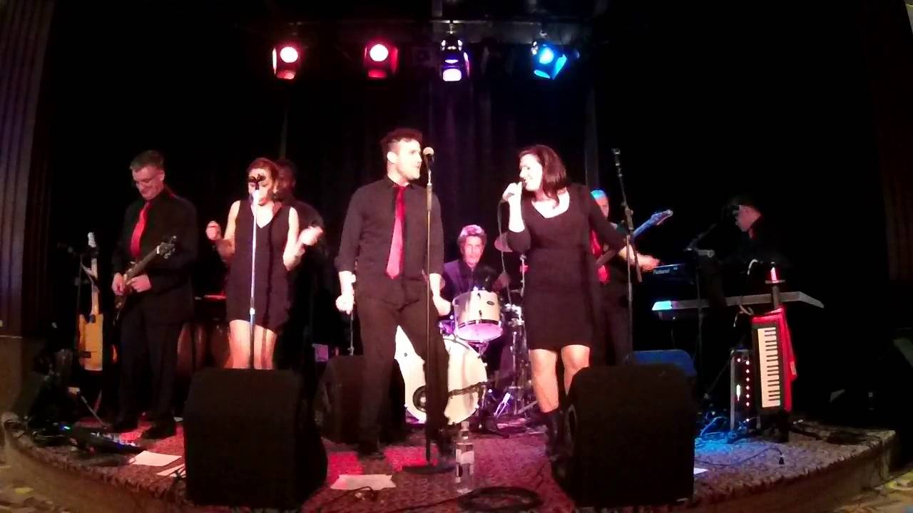 Hire W.o.w. Top 40 Band in Edmonton, Alberta