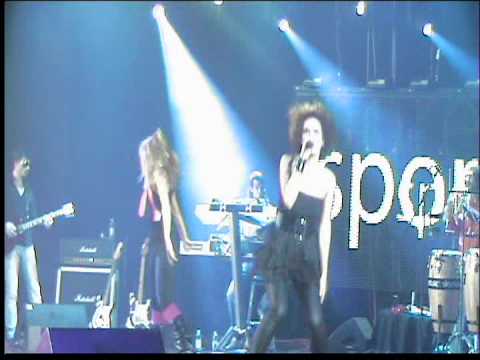Ana Bebic - Mrzim spore stvari (koncert u Sava Centru)