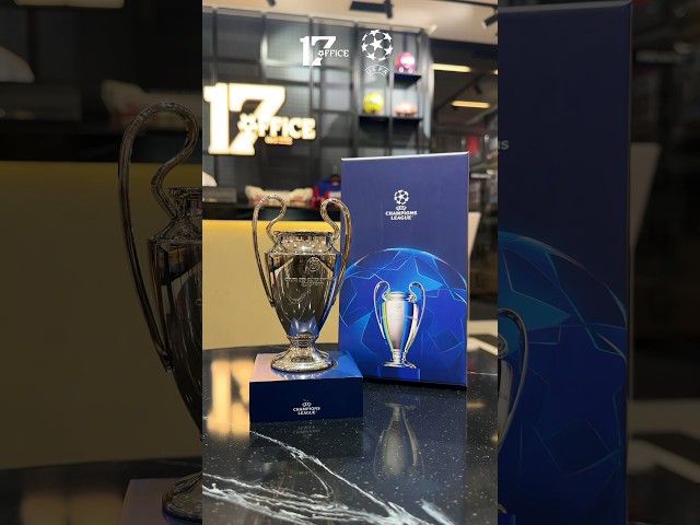 Vídeo relacionado con UEFA Champions League - Trofeo 80 mm, Multicolor, UEFA-CL-80