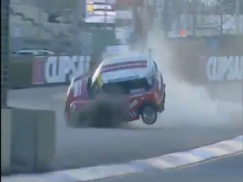 Mini Challenge Australia 2010 - Horrendous Flip-Crash