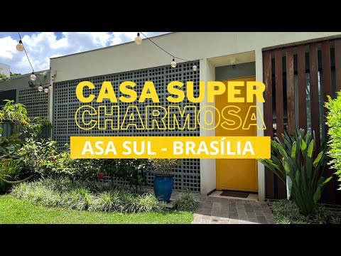 CASA TÉRREA NA ASA SUL EM BRASÍLIA DE PERSONALIDADE UNICA