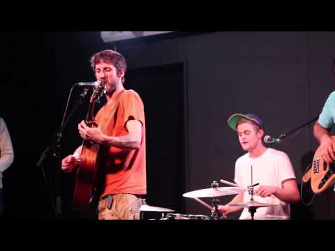 Billy Rowan (The Undercover Hippy) - Borders feat. Jess McAllister Live @ South Devon Arts Centre