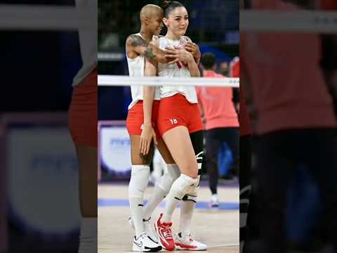 zehra gunes 🇹🇷 #shorts #volleyball #zehragunes #volleyballplayer #vollyball #zehra #sports #turkey