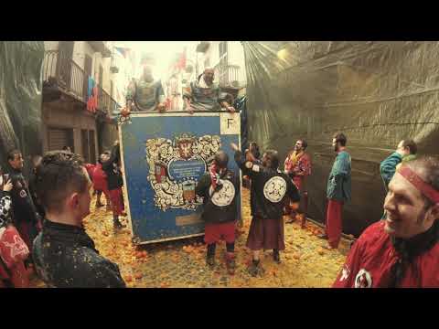 I Gladiatori Testa a testa Carnevale di Ivrea in 4K