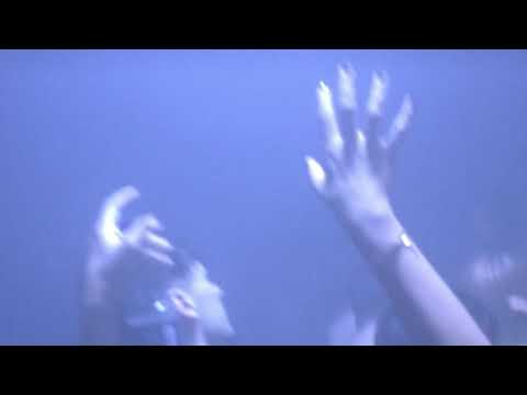 phonewifey - FLOORED ft. teenslasher91 (visualiser) !STROBE WARNING!