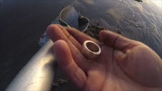 Beach Metal Detecting Monster Rings in the Surf