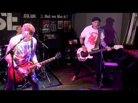 NOOSE - Disaster Slide - Live at the Tap 'n' Tumbler 24th August 2017