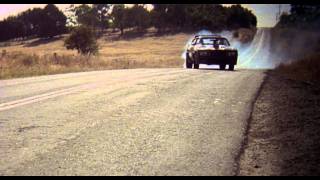 Video trailer för Mad Max Official Trailer #2 - Mel Gibson Movie (1979) HD