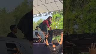 Download lagu VHERA APRILIA MAJU KEDEPAN mp3 Download lagu VHERA APRILIA MAJU KEDEPAN mp3