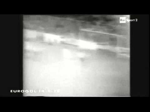 1978 (September 13) Athletic Bilbao (Spain) 2-Ajax Amsterdam (Holland) 0 (UEFA Cup).wmv