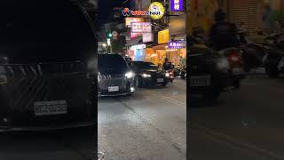 運兵車在接小公主啦！