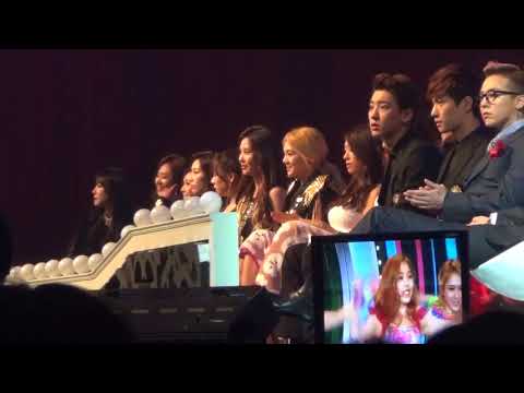 [FANCAM] SNSD with EXO, G-DRAGON, TAE YANG, CNBLUE - 2013 SBS Gayo Daejun