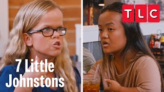 Download lagu Emma and Alex Meet with Anna | 7 Little Johnstons | TLC mp3