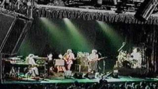 Phish - 07.10.98 - Dogs Stole Things