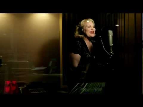 Veronica Klaus w/ The Tammy L. Hall Quartet - I Love Being Here With You