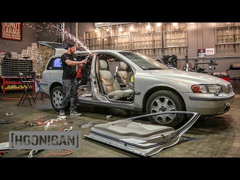 Volvo Caster Car Build [Pt. 1] Stripped Down //DT241
