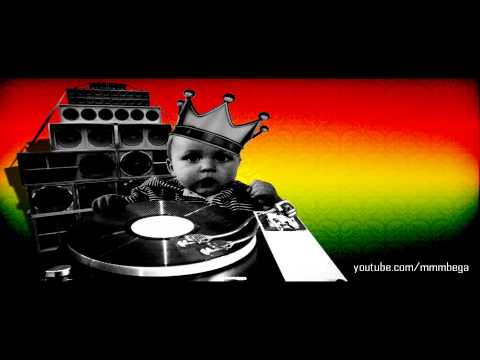 Raggattack meets Jennifer Paulos - División