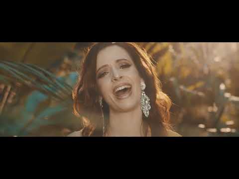 Wolf Kati és Tandi Flóra a család fontosságáról énekel