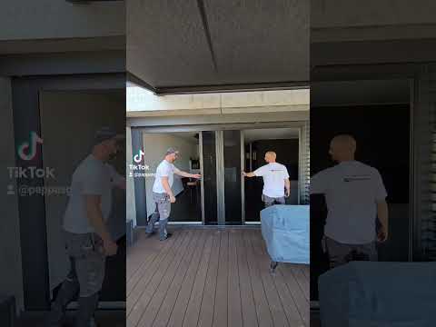 GP patentiertes Plissee 4,2 x 2,18 m: von links, rechts und mittig zu öffnen. Ideal für grosse Terrassenöffnungen.