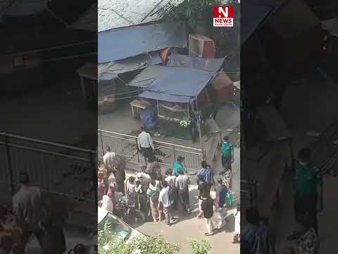 মেট্রো লাইনের বিয়ারিং প্যাড পড়ে পথচারী নিহত মেট্রো লাইনের বিয়ারিং প্যাড পড়ে পথচারী নিহত