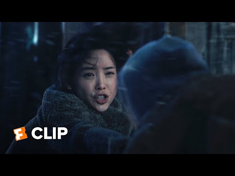 Moonfall Movie Clip - Hang On! (2022) | Movieclips Coming Soon