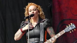 Anneke van Giersbergen&#39;s VuuR - On Most Surfaces - Live 14.7.2017- MOR 2017