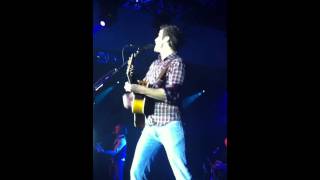 Easton Corbin - I just can't love you back