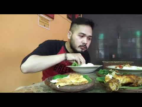 Mukbang masakan khas sunda