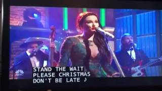 Kaycee Musgraves Christmas song on Seth Meyers 12-16