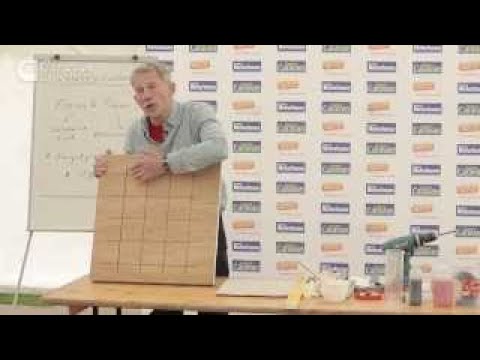 CC S04E20 - CARAVANNING BASICS Floors