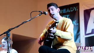 Tigers Jaw Performs &quot;Follows&quot; In the Alt 92.1 Radio Theater
