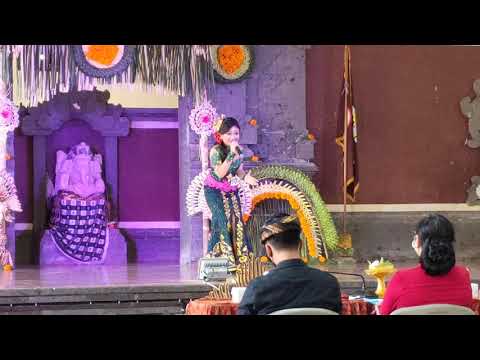 Gek Yoni - Taksu ( juara 1 lomba Pop bali Di SMK 3 Denpasar 2021)