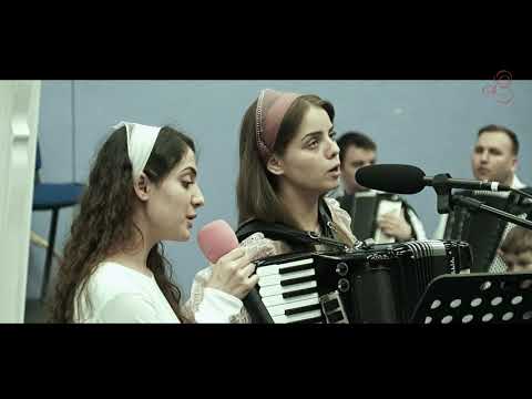 Surorile Sinorica si Larisa Lungu