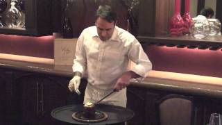 Chris Perry Carves The Famous Chop