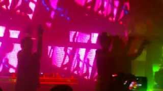 Nicky Valentine  live MANAUS - INSANA - Kiss Kiss Goodbye