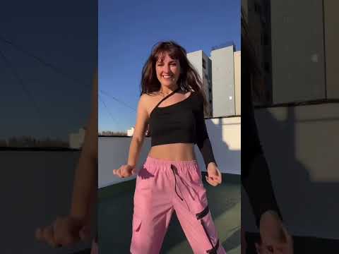 La Nina De La Escuela - Tiktok Hits Latinos