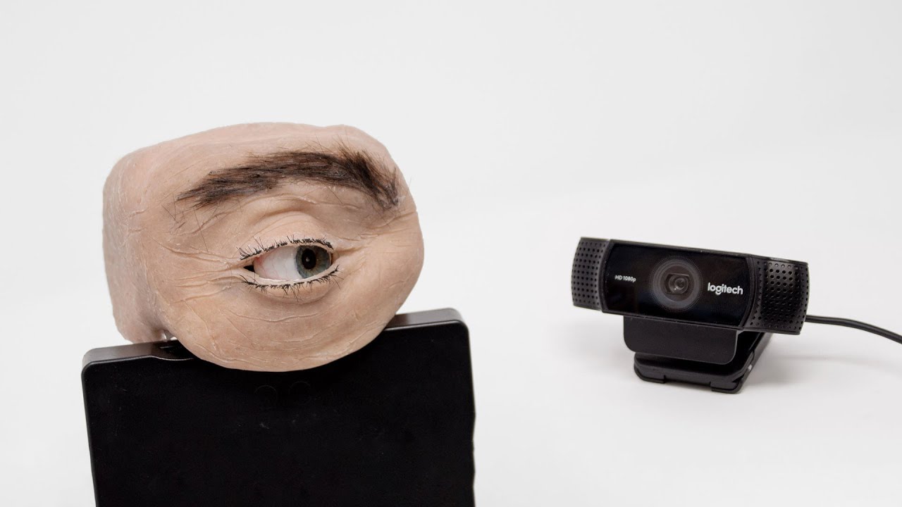 New generation of webcam? The human eye webcam. - YouTube