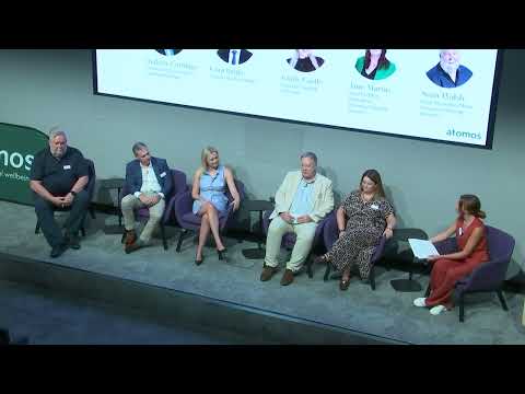 Panel host