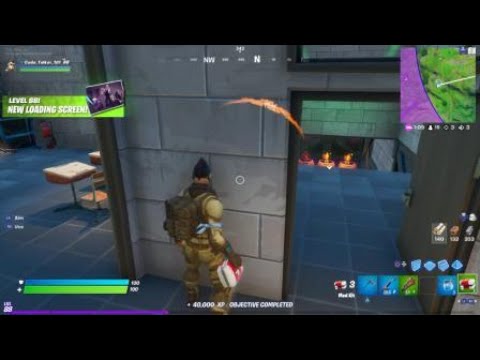 FORTNITE Block damage with a Decoy Grenade