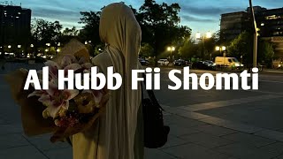 Download lagu Al Hubb Fii Shomti - Lirik & Terjemahan mp3