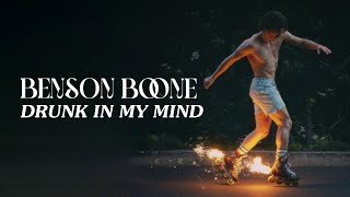 Musik-Video-Miniaturansicht zu Drunk In My Mind Songtext von Benson Boone