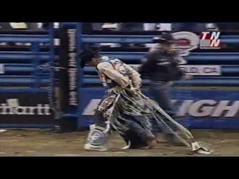 Hopper II bucks Cody Custer - 01 PBR Bakersfield