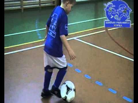 ZEWNĘTRZNE CIĘCIE KROK3 - EKS Kolektyw Radwanice - podstawy piłki nożnej