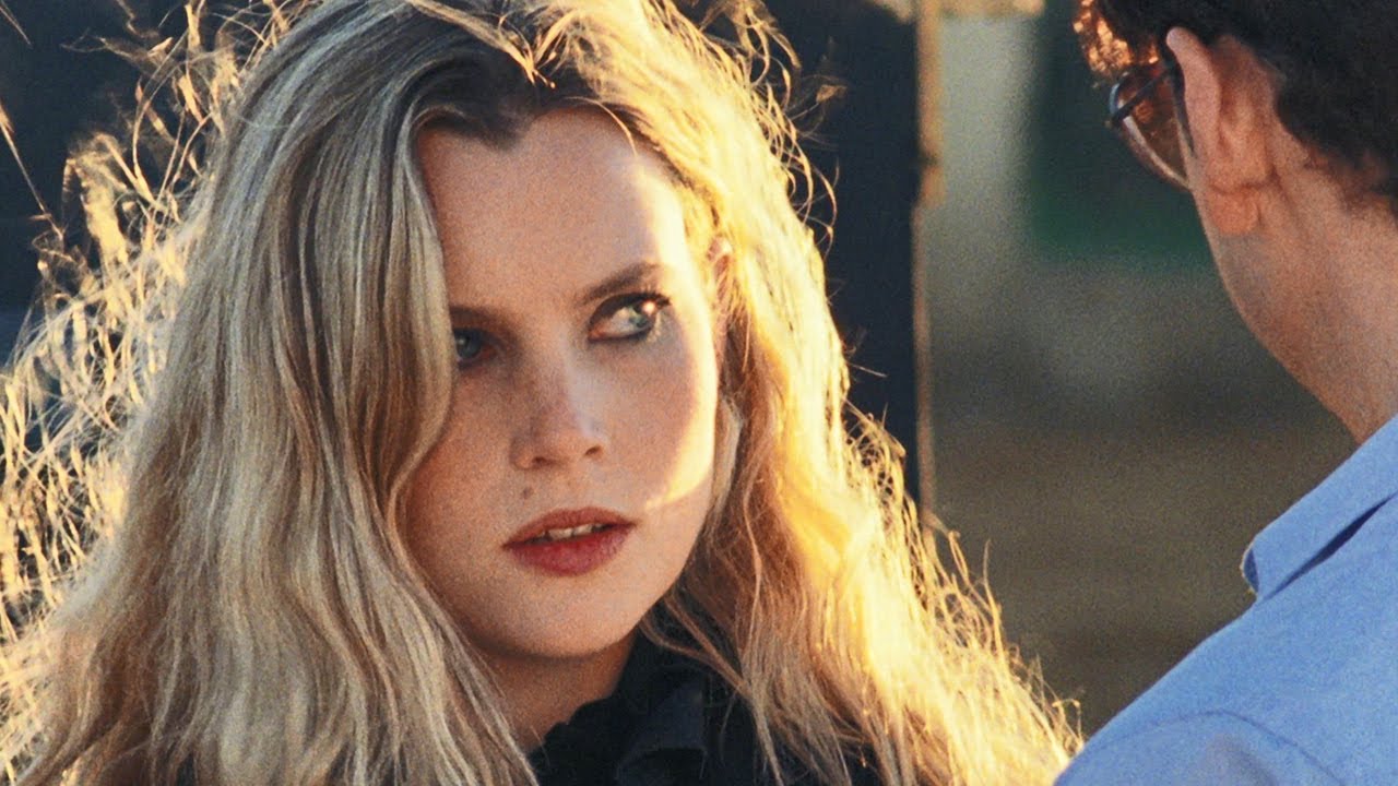 Smile (2009) ORIGINAL TRAILER [HD]