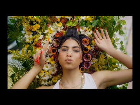 Vera Delacruz - Sunday (ft. Tayko, Frank Lucas)